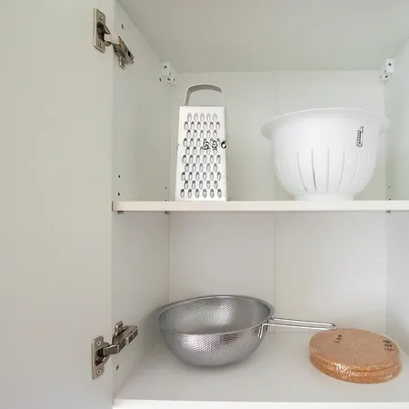 Tolstov - 3 - Kitchen - Dining - 25 Min To Messe Dus