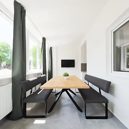 Tolstov - 3 - Kitchen - Dining - 25 Min To Messe Dus Düsseldorf