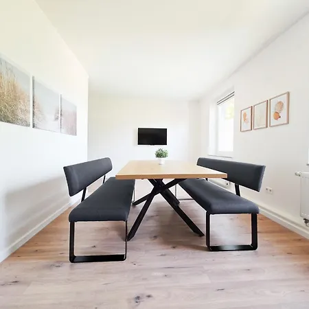 Tolstov - 3 - Kitchen - Dining - 25 Min To Messe Dus Düsseldorf