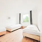 Daire Tolstov - 3 - Kitchen - Dining - 25 Min To Messe Dus Düsseldorf