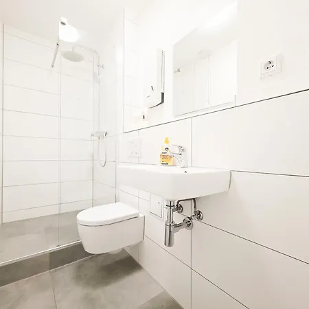 Tolstov - 3 - Kitchen - Dining - 25 Min To Messe Dus * Düsseldorf