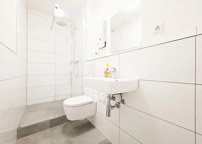 Tolstov - 3 - Kitchen - Dining - 25 Min To Messe Dus * Düsseldorf