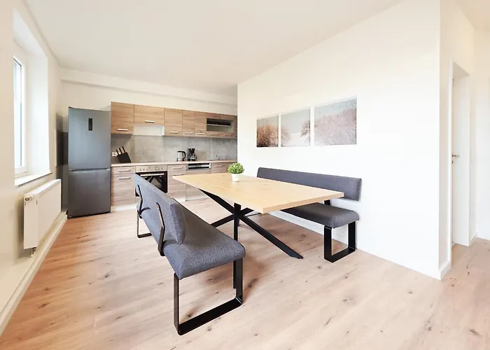 Tolstov - 3 - Kitchen - Dining - 25 Min To Messe Dus * Düsseldorf