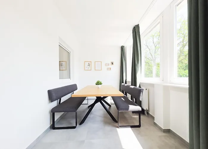 Tolstov - 3 - Kitchen - Dining - 25 Min To Messe Dus Düsseldorf