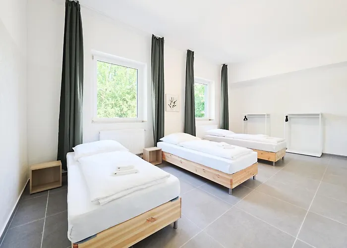 Tolstov - 3 - Kitchen - Dining - 25 Min To Messe Dus * Düsseldorf